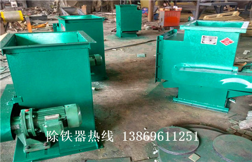 永磁管道除鐵器，湖南永磁管道除鐵器應(yīng)用 _遠(yuǎn)力廣東管道式粉料永磁除鐵器12000高斯_可定制工作原理_安裝示意圖 